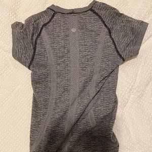 Lulu shirt size 2